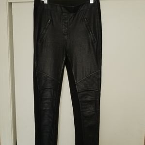 Faux leather skinny pants